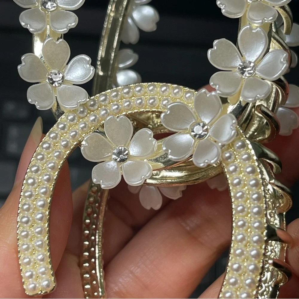 Brand new high-quality flower hair clip
